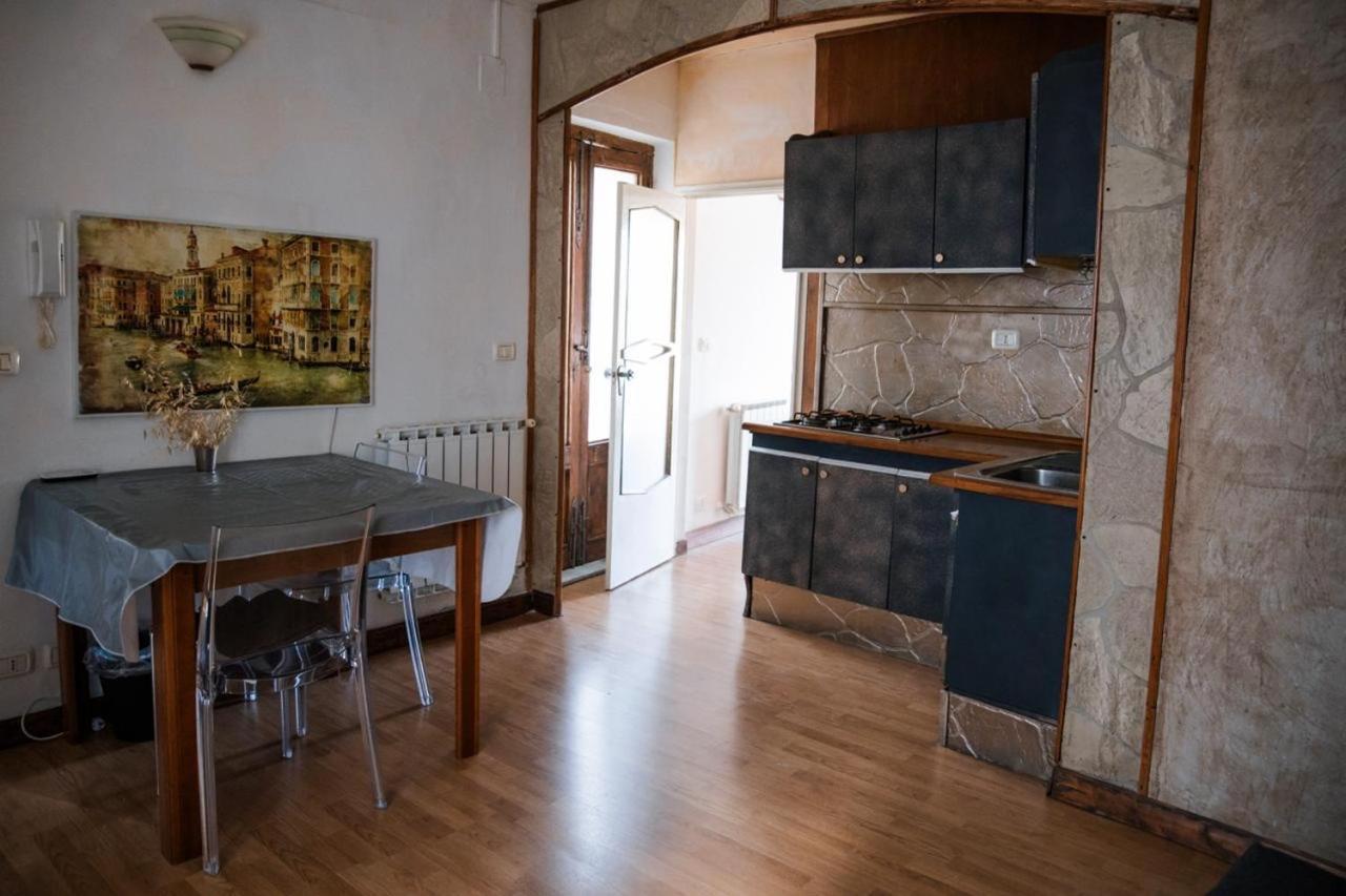 Le Chevalier Apartment Castiglione De Sicilia Extérieur photo